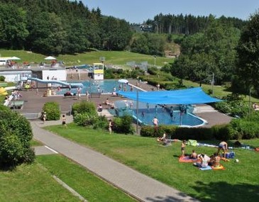 Bild: Freibad Hochwald