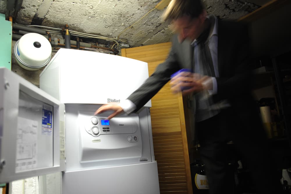 Kopfbild Strom Wärmepumpe 2012