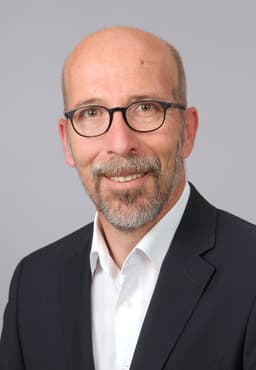 Oliver Thömmes
